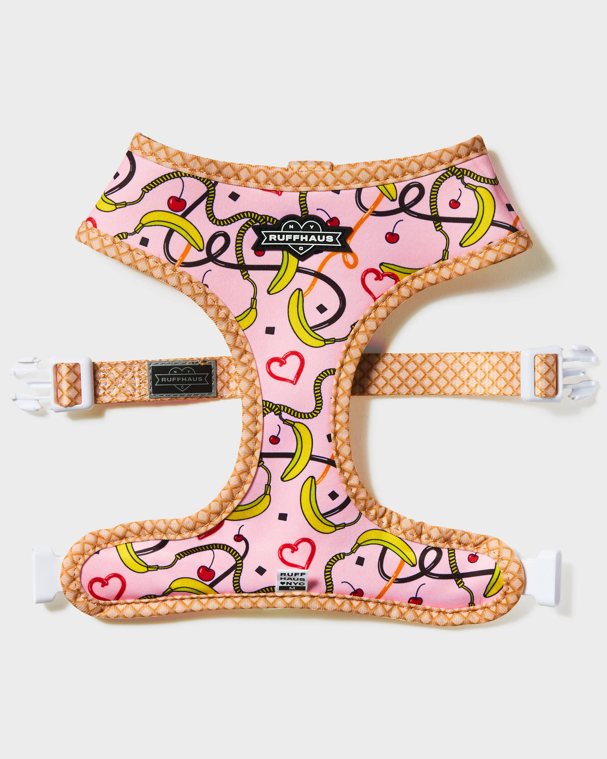 Pink Reversible Harness: Style Meets Comfort for Your Pet