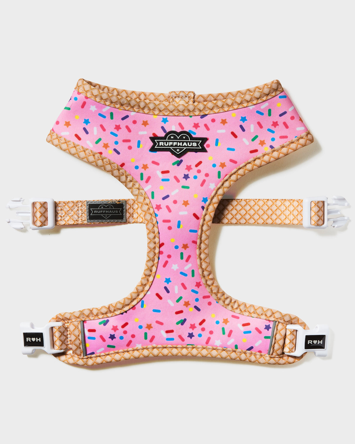 Pink Reversible Harness: Style Meets Comfort for Your Pet